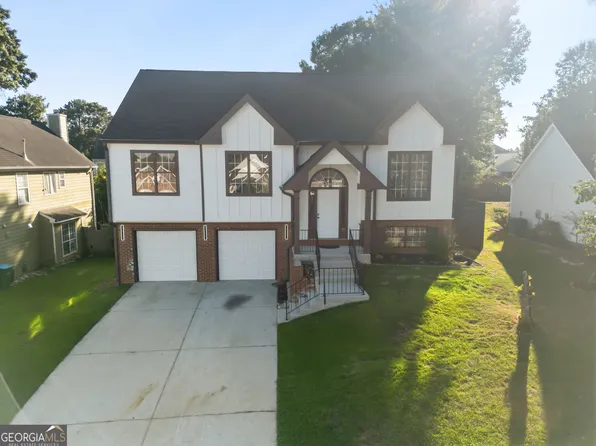 6802 Magnolia Park Dr, Norcross, GA 30093