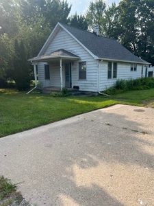 18809 Huron River Dr, Brownstown, MI, 48173