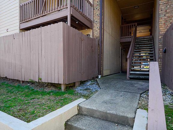 2nd image of 2303 W Michigan Ave APT C1