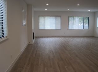 214 SW 129th St, Seattle, WA 98146