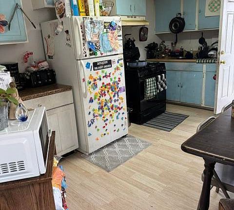 2nd image of 343 Phelps St