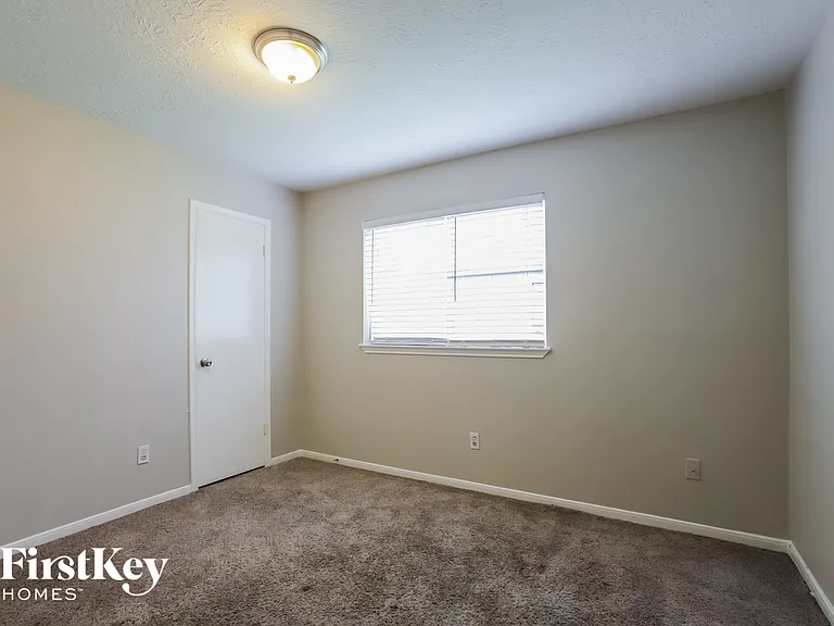 4118 Algernon Dr — Photo 10