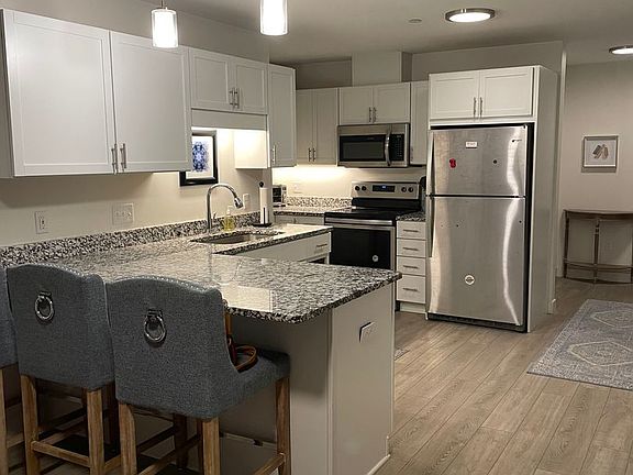 5th image of 37 Mill Commons Dr #130