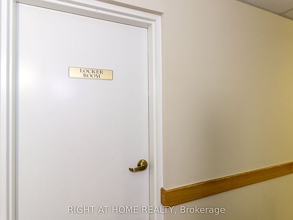 5th image of 94 Dean Ave #505