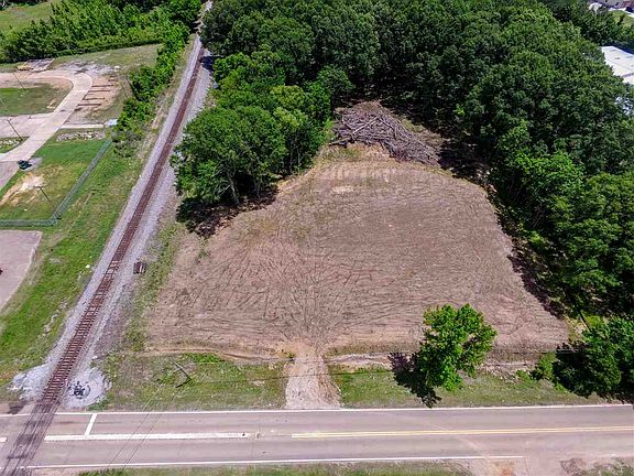 5th image of 1106 Clinton Industrial Park Dr