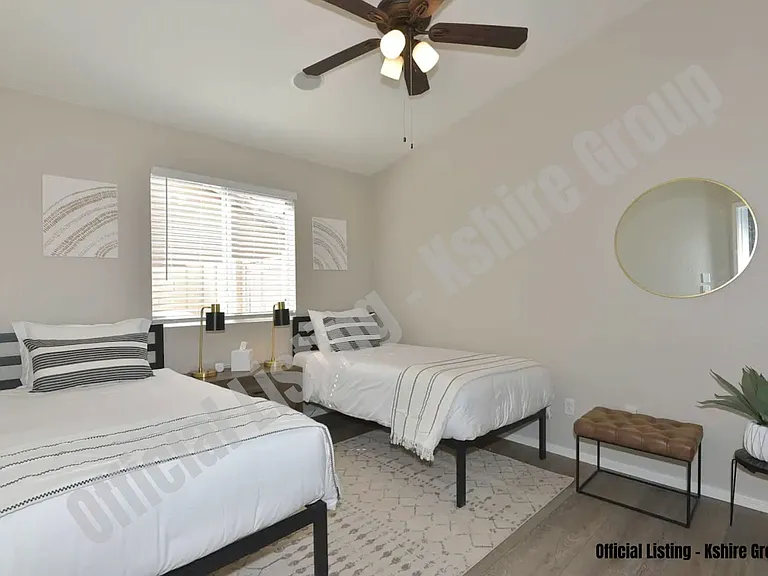 20271 N 52nd Dr — Photo 8