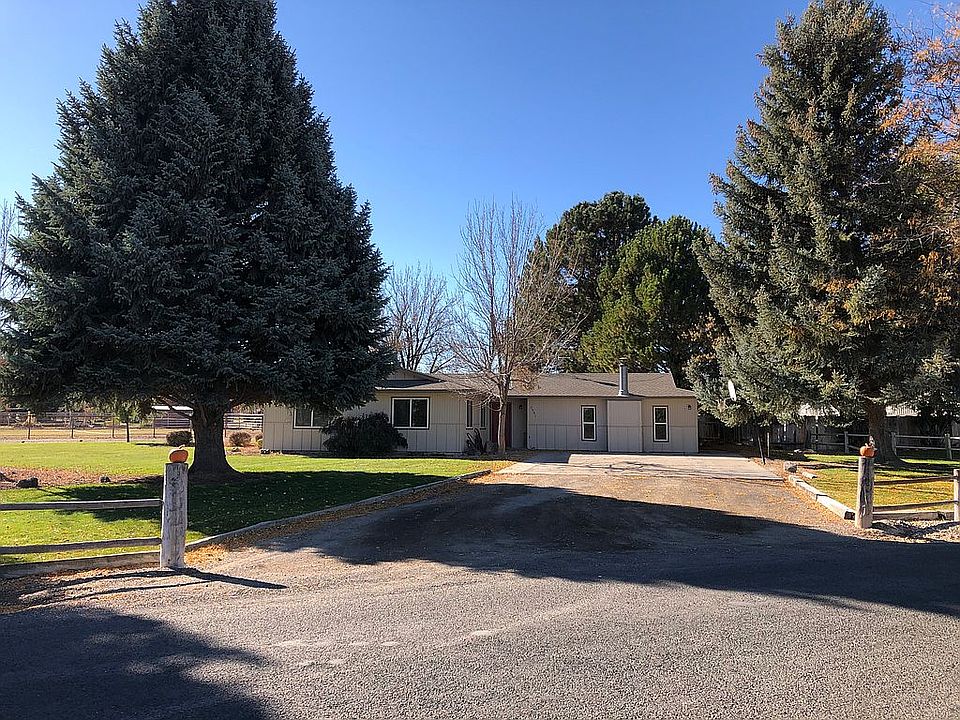 1st image of 3301 Oregon Trail Ln