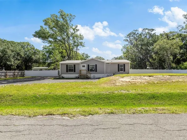 6616 Ravenwood St, Wesley Chapel, FL 33544