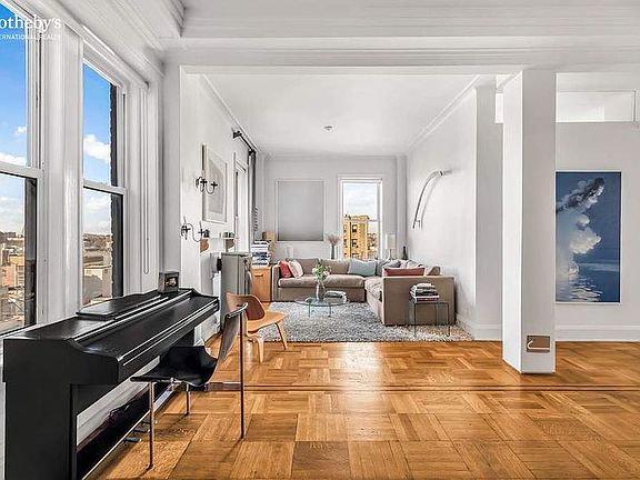 2nd image of 817 W End Ave APT 11D