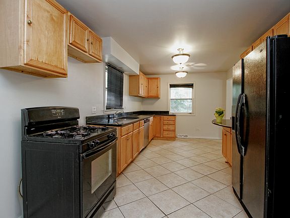 5th image of 1218 Peggy Ln