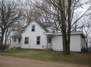5818 381st Ave NW, Dalbo, MN 55017