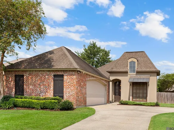 945 Tanglebriar Dr, Baton Rouge, LA 70810