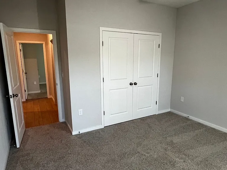 204 Park View Ln — Photo 13