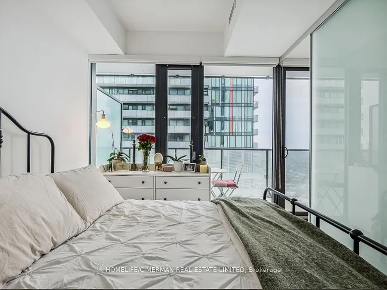 161 Roehampton Ave #3608 — Photo 19