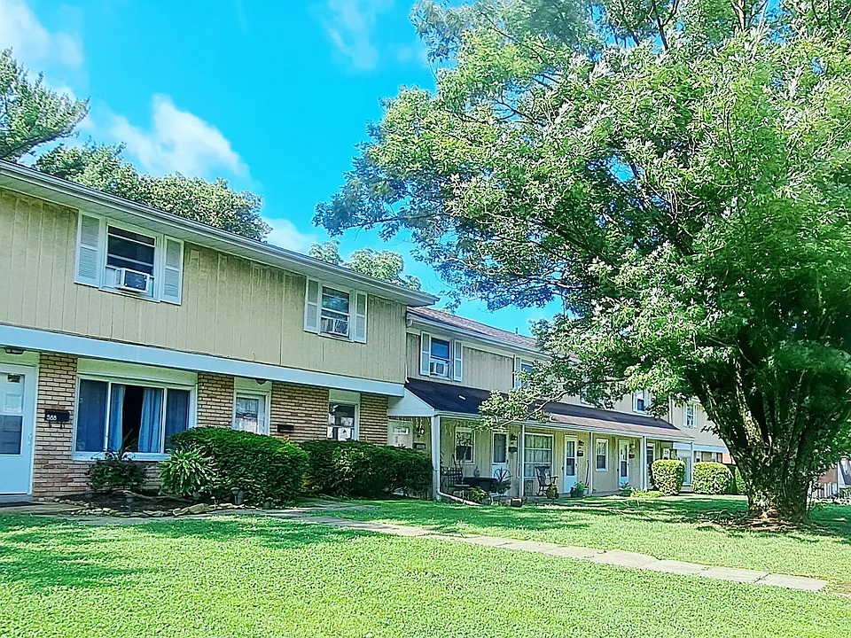 578 Caddy Dr