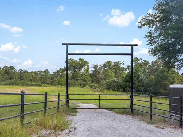 8980 Fm 1511, Oakwood, TX 75855