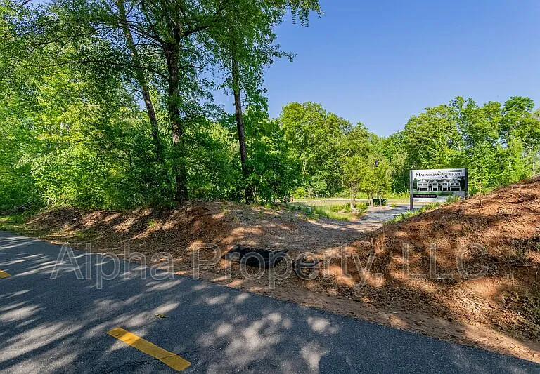 12 Lone Cypress St — Photo 33