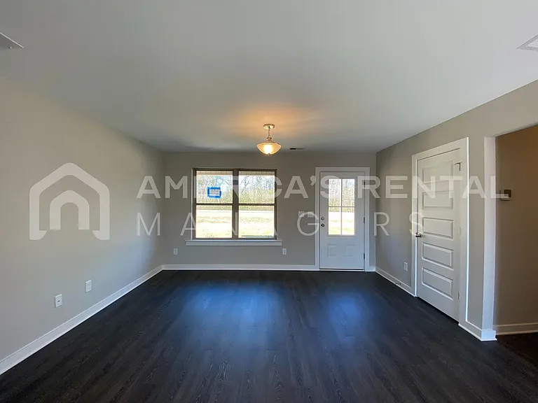 2815 Allison Mill Rd — Photo 8