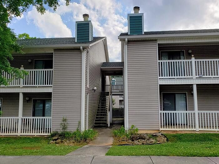 1st image of 6616 Willow Pointe Dr NW #D-1