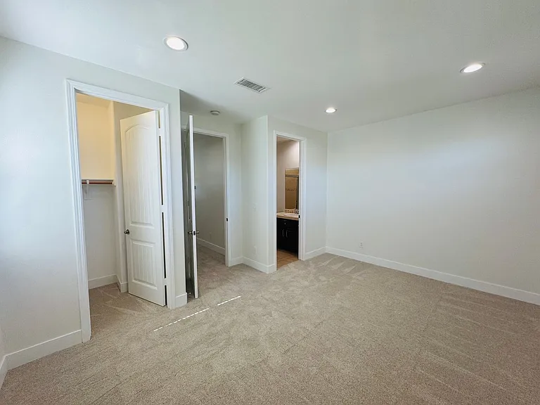 3273 Canopy Dr — Photo 32