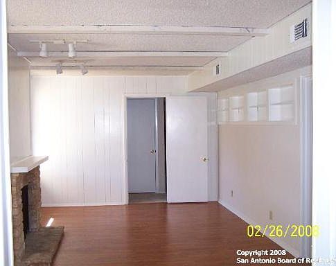 5th image of 8626 GLEN MONT DR