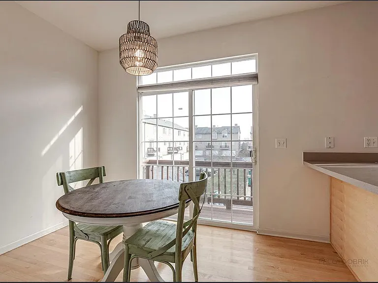 101 Station Park Cir — Photo 10