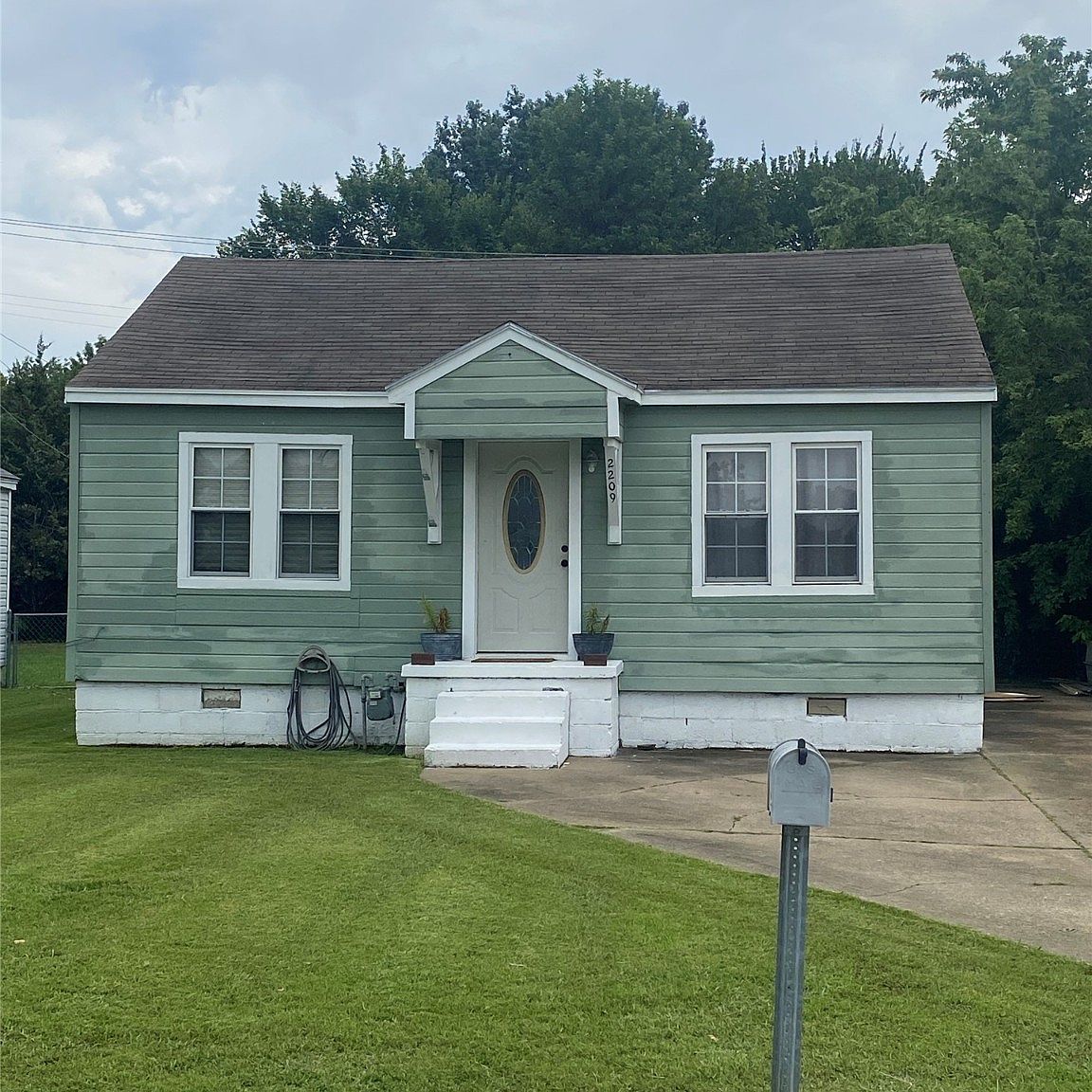 2209 Kingston St, Muskogee, OK 74403 MLS 2328145 Zillow