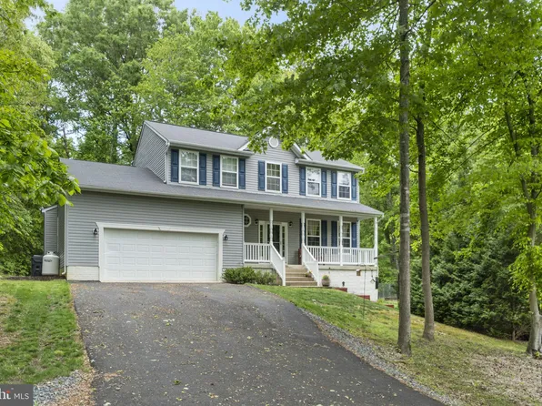 1105 French Ct, King George, VA 22485