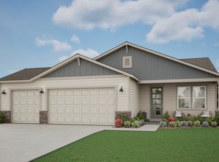 Charlotte Distinct Plan, Willowbrook, Madras, OR 97741