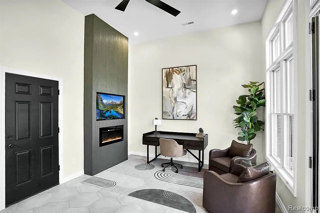 2 bed, 1670 sqft, $6,000 — Photo 4