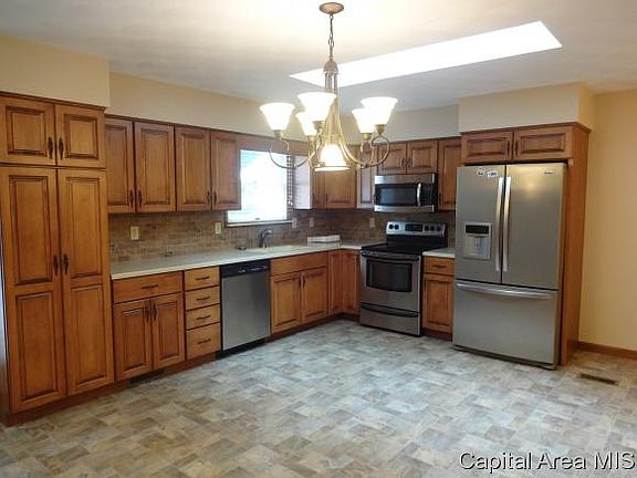 Kitchen updated 2011!