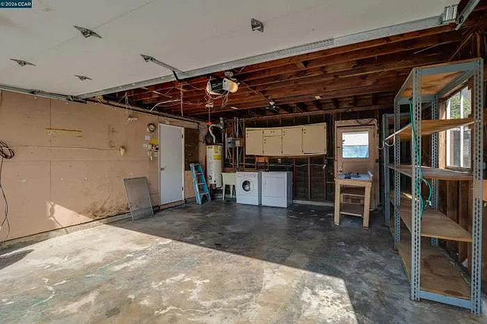 208 Los Gatos Ave — Photo 4