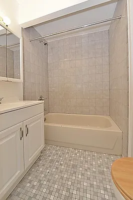 Rented by Think Properties | media 5