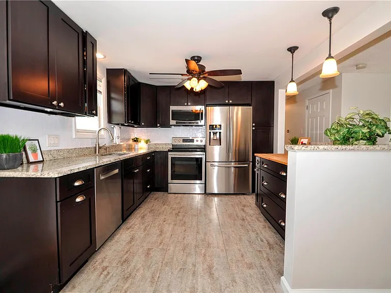 1313 Star Ridge Dr — Photo 12