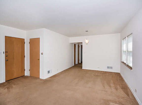 3rd image of 4829 Crain St APT 2