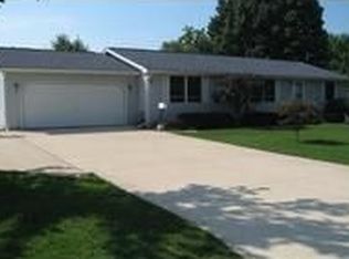 209 Maple St, Walkerton, IN 46574