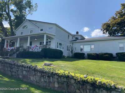 2111 Martin Ln, Effort, PA, 18330