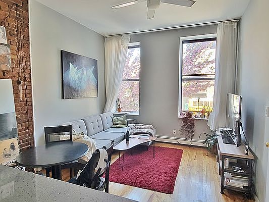 1st image of 440 Nostrand Ave APT 2