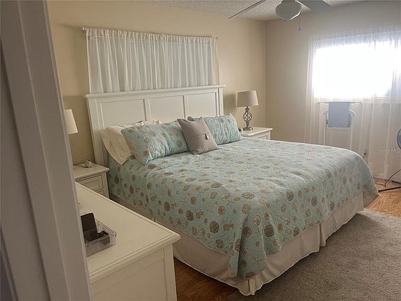 5th image of 9881 SW 87th Terrace Rd Unit A