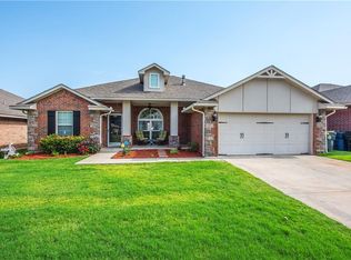 9331 Peachtree Ln, Midwest City, OK 73130