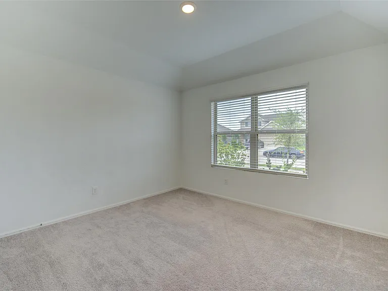2554 Olivine Stone Dr — Photo 4