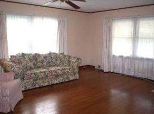 100 Westward Ho Dr, Northlake, IL 60164