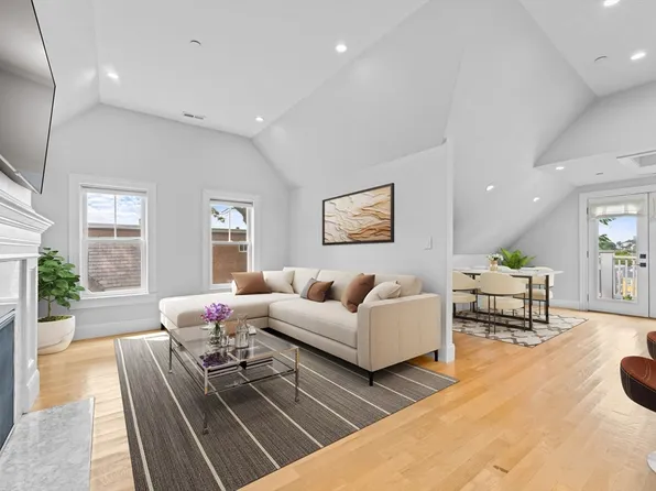 28 Dix St Unit 3, Boston, MA 02122