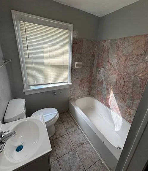 1506 Larchmont Rd — Photo 30