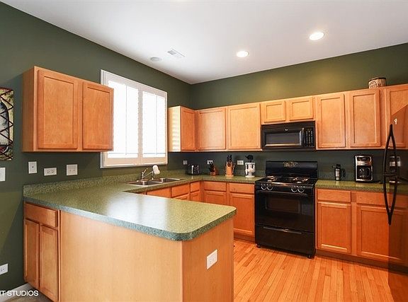 4th image of 304 Terra Springs Cir