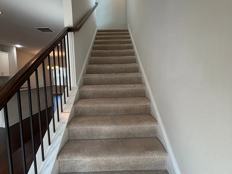3782 Oxford Cir — Photo 15