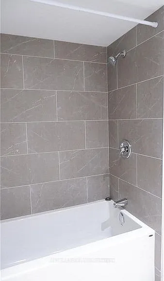 101 Greenock Ave #BASEMENT — Photo 5