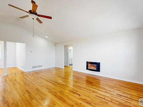 4th image of 6307 Ponderosa Way