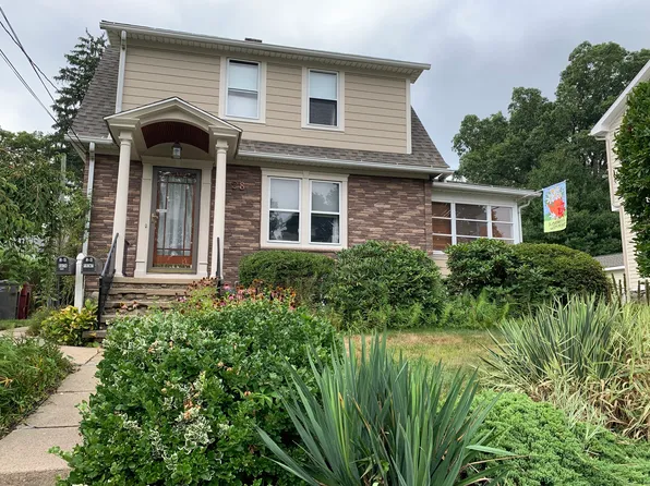 28 Galpin Street, Naugatuck, CT 06770