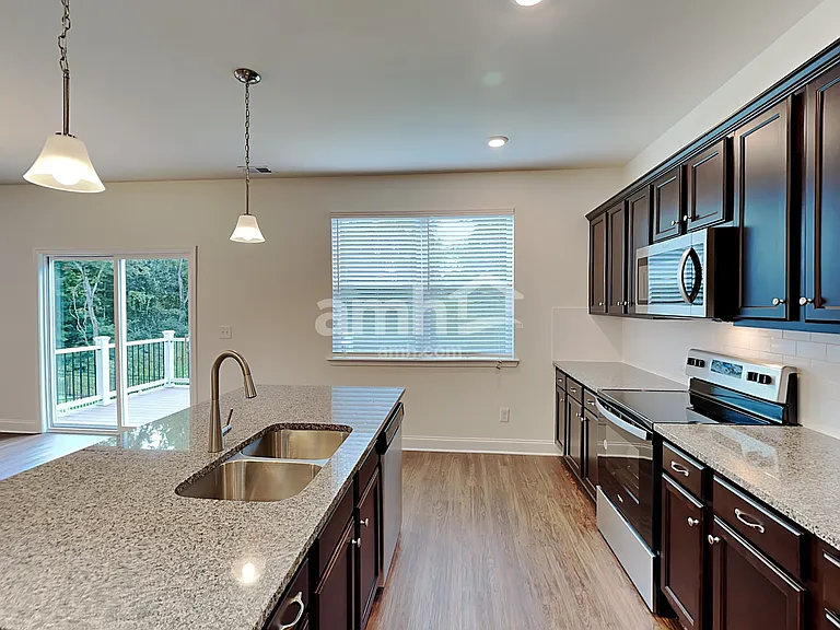 6207 Bridlewood Ln — Photo 3